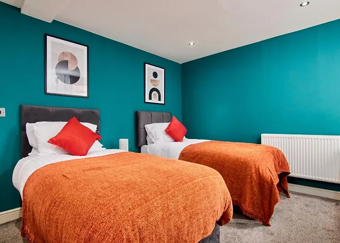 Spacious Centre 3 Bedroom, 3 Bathroom Appartamento